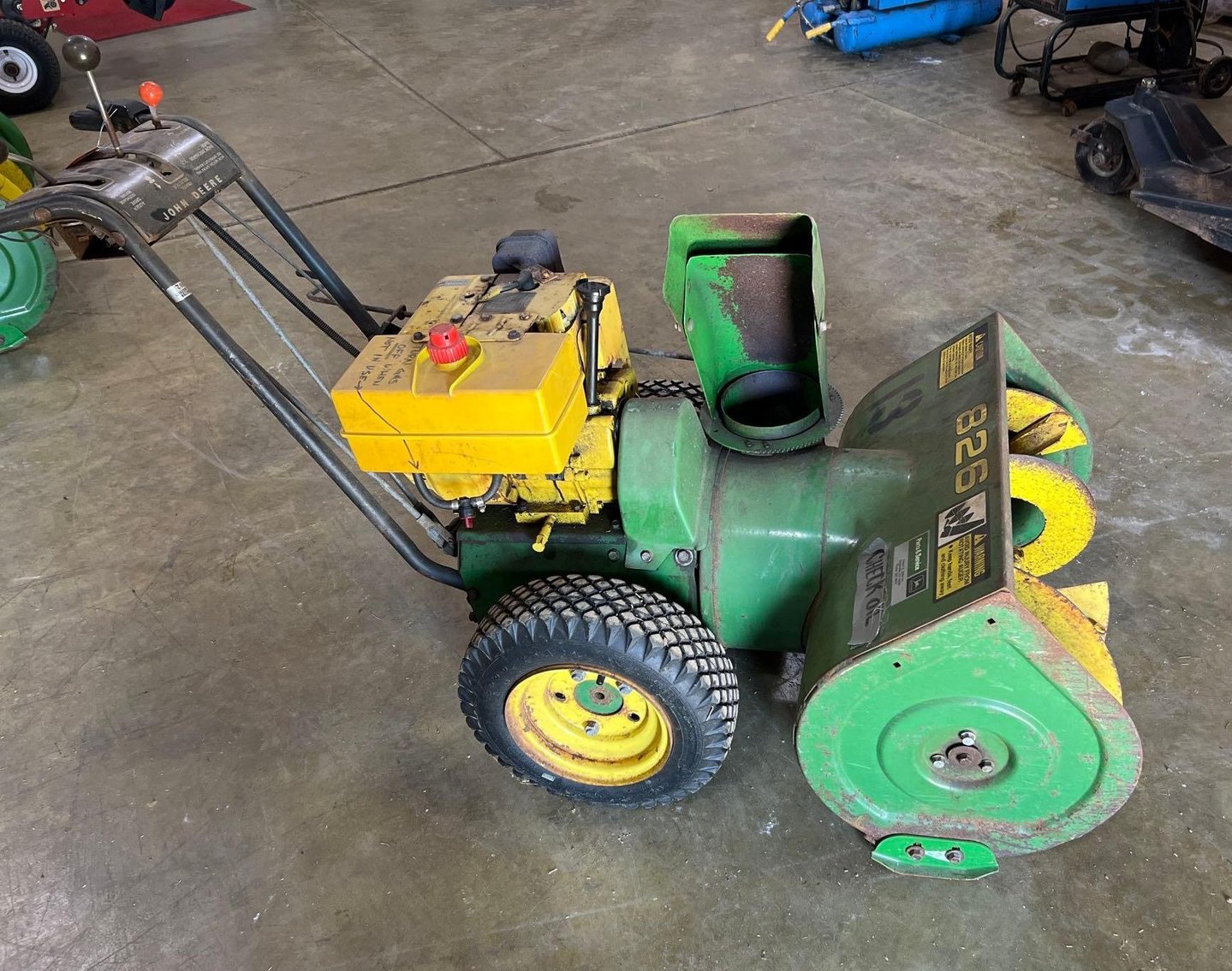 Image for John Deere Snowblower 826