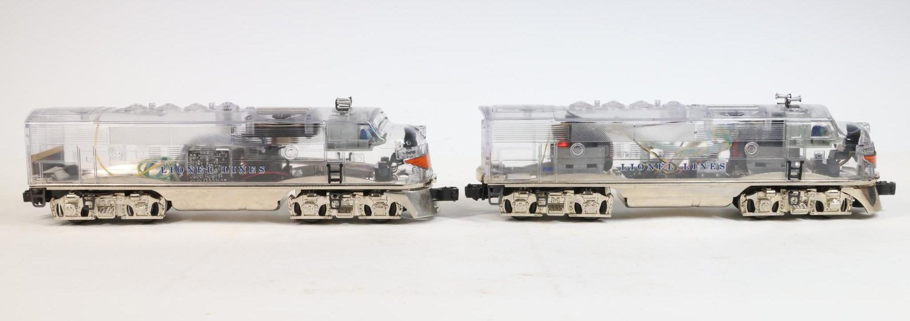 Image for Lionel Platinum Ghost Diesel Locomotive Set