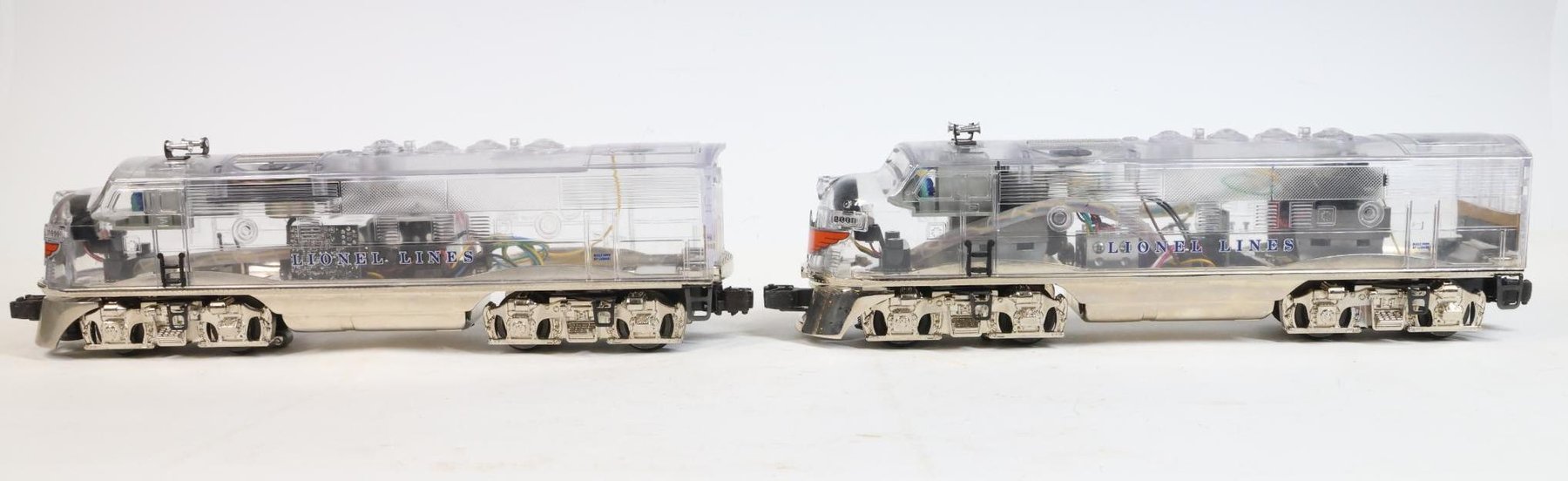 Image for Lionel Platinum Ghost Diesel Locomotive Set