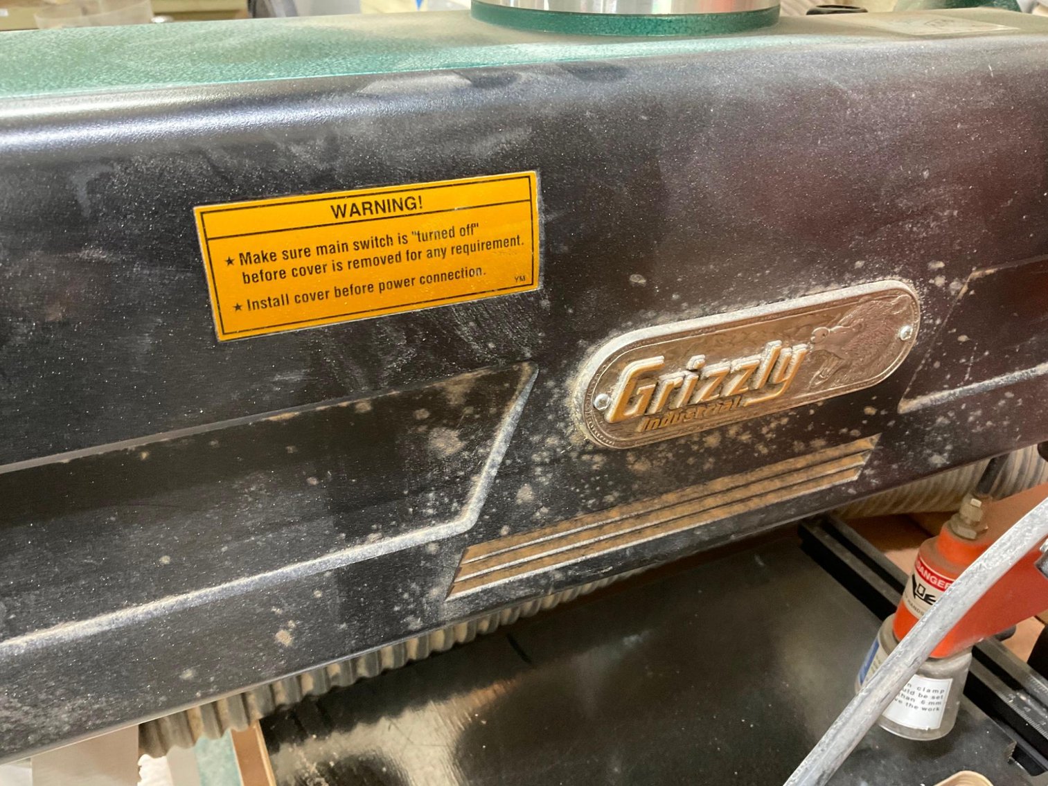 Image for Grizzly Power Feeder