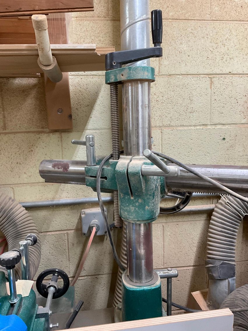 Image for Grizzly Power Feeder