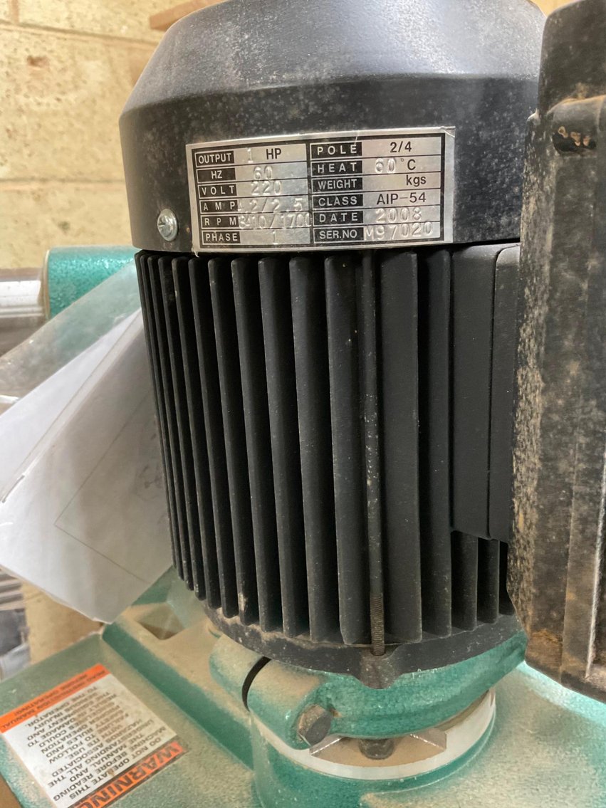 Image for Grizzly Power Feeder