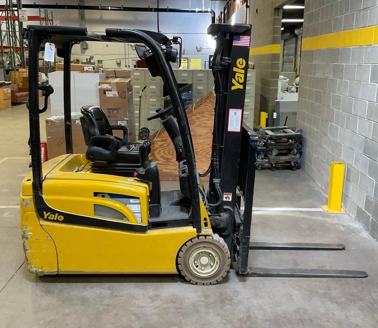 Image for Yale Fork Lift and Charger