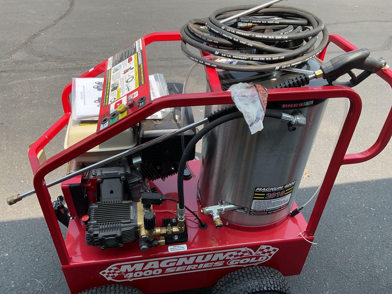 Image for Magnum 4000 Series Gold Pressure Washer