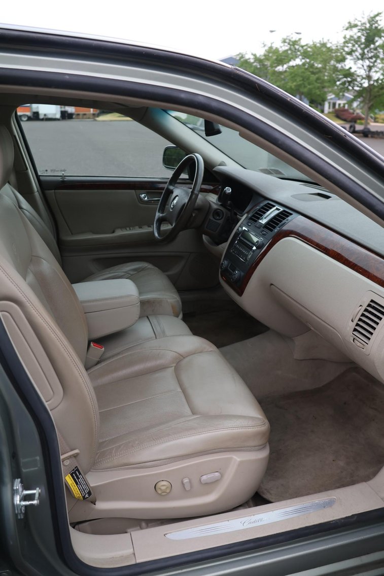 Image for 2006 Cadillac DTS Passenger Car, VIN # 1G6KD57Y56U146663