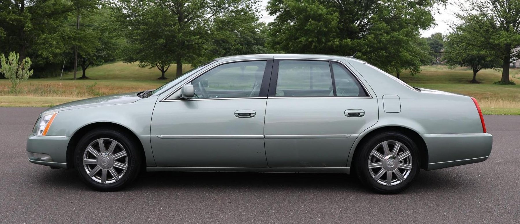 Image for 2006 Cadillac DTS Passenger Car, VIN # 1G6KD57Y56U146663