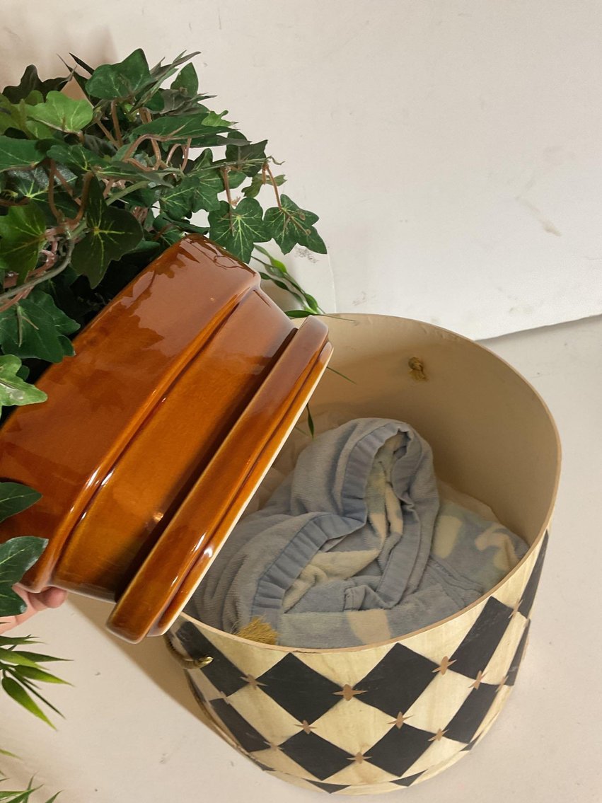 Image for Statues and Decoratives