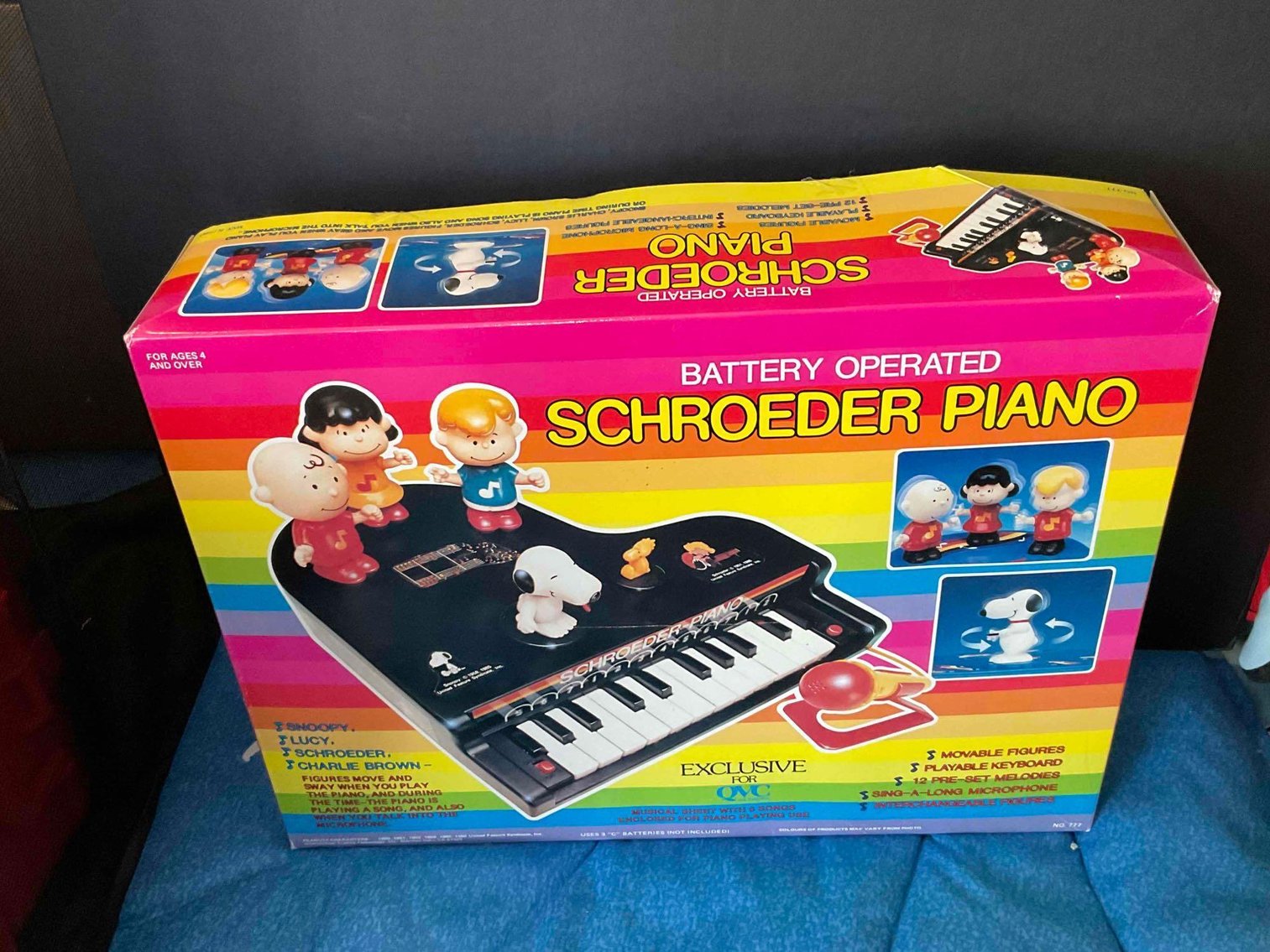 Image for Peanuts Schroeder Piano & Collectibles