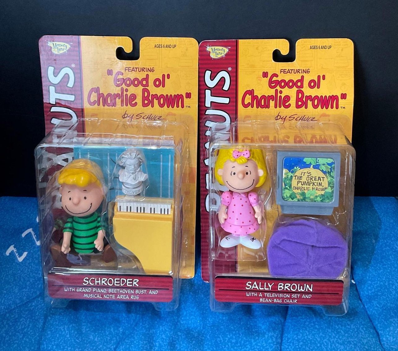 Image for Peanuts Schroeder Piano & Collectibles