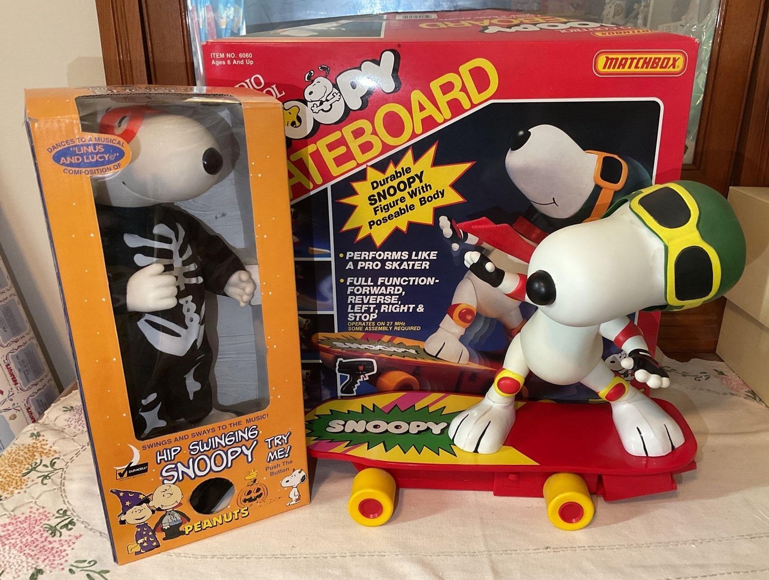 Image for Snoopy Radio Control & Animated Figures