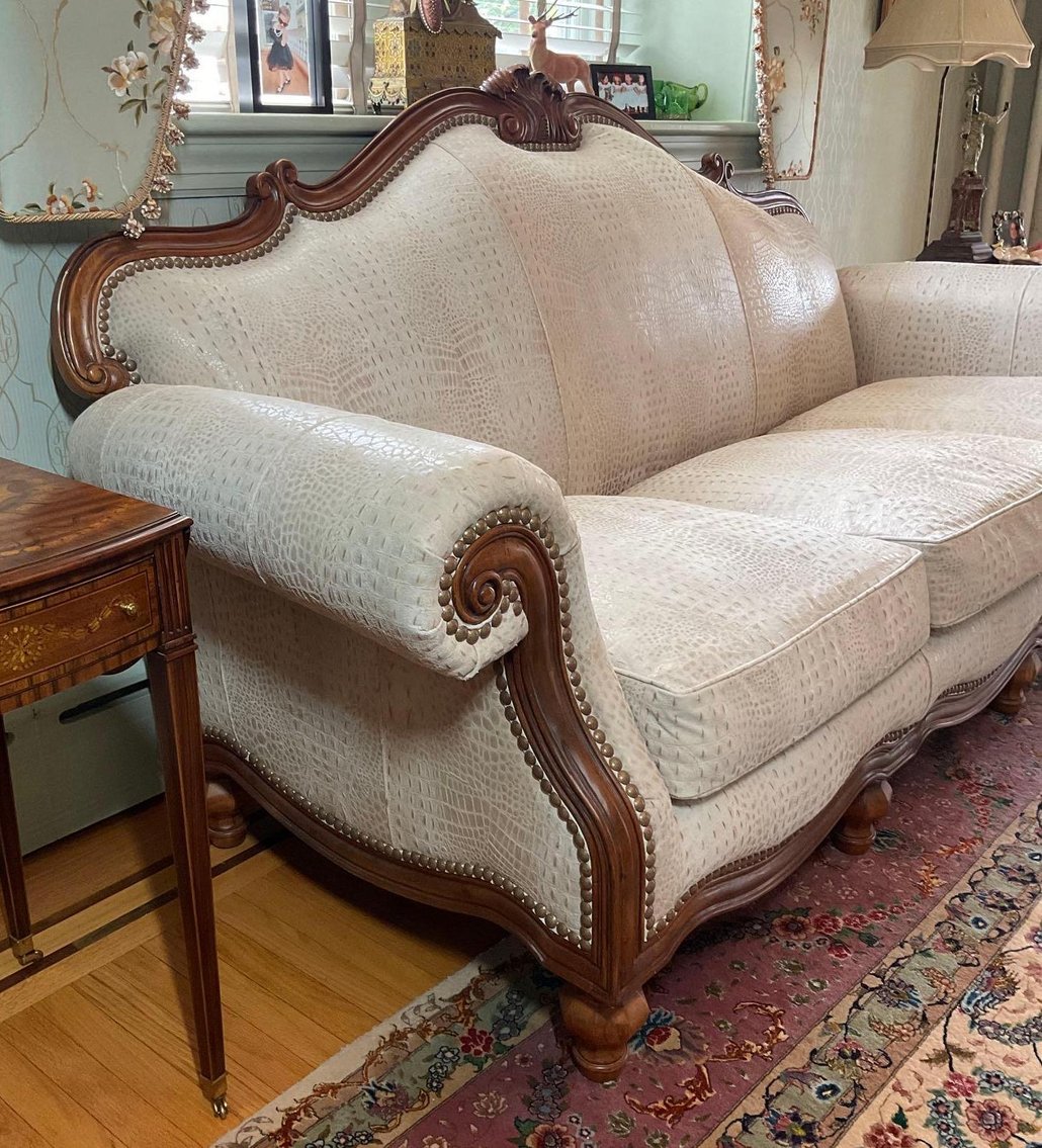 Image for Thomasville Leather Sofa