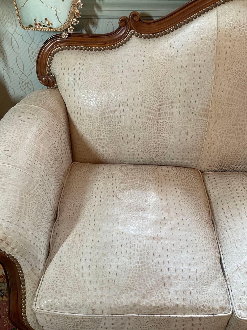 Image for Thomasville Leather Sofa