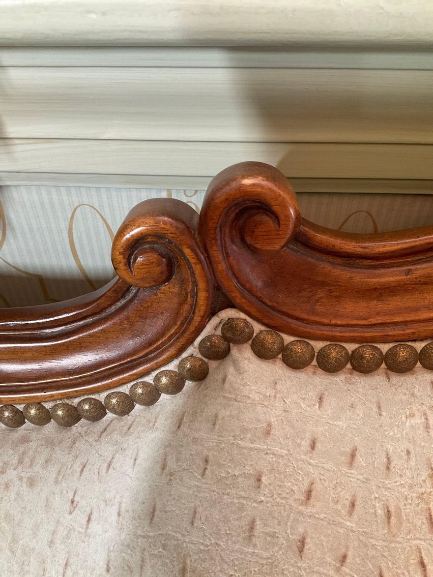 Image for Thomasville Leather Sofa