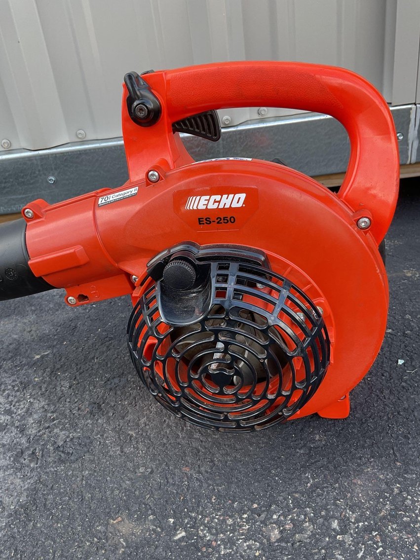 Image for Echo Shred and Vac Leaf Blower