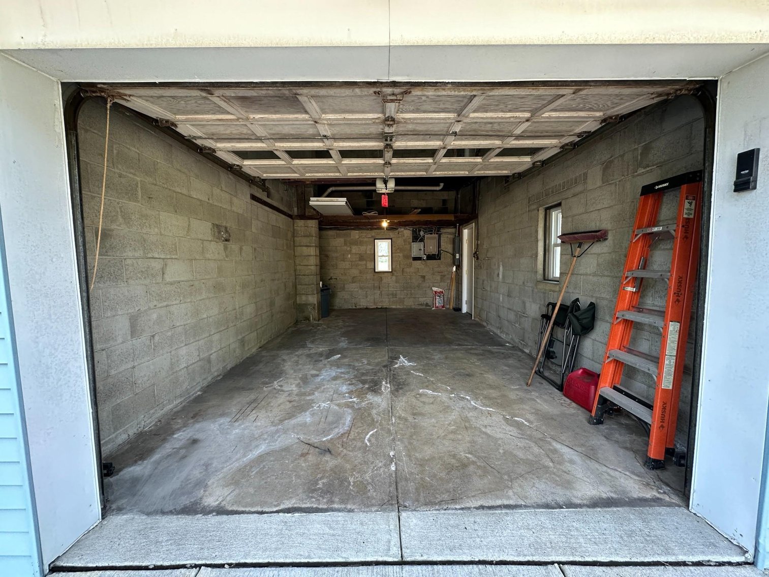 Image for Sold! Real Estate for Auction | 881 Oplinger Rd., Allentown, Pa. 18106 | October 25, 2023 at 4:00 PM