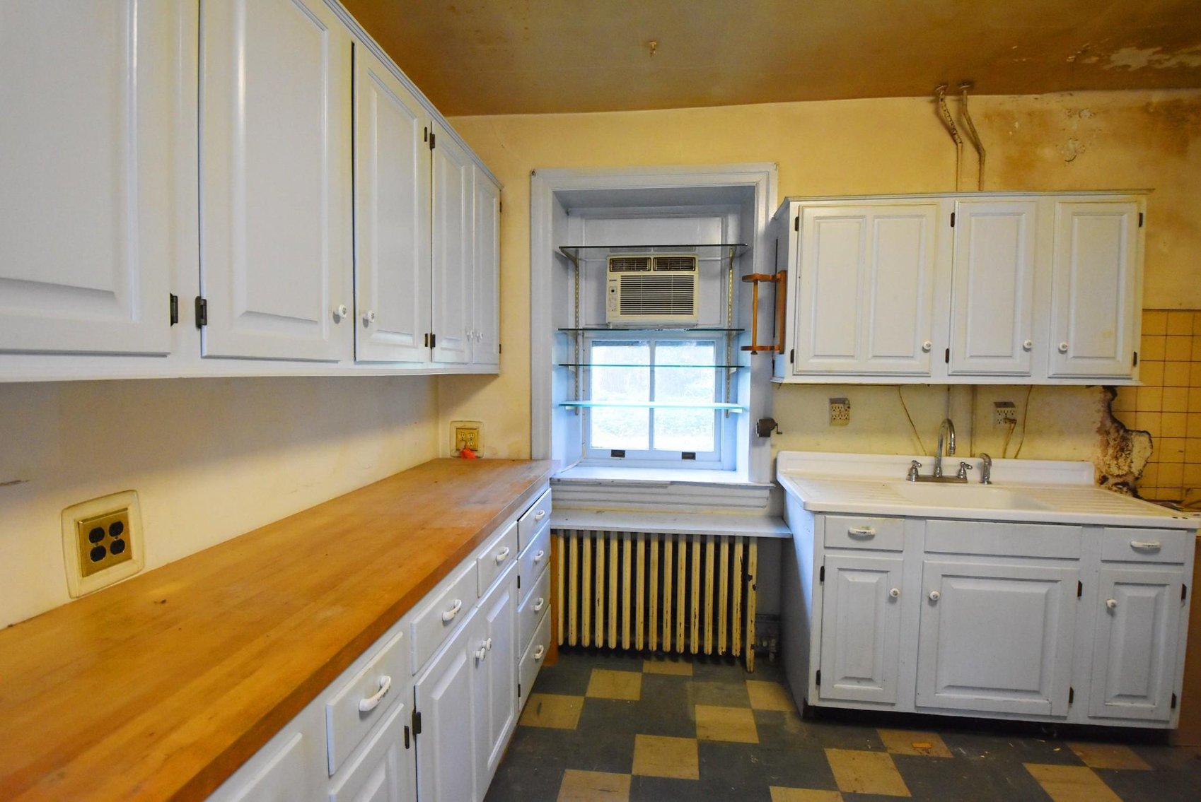 Image for Sold! Real Estate for Auction | 8226 Germantown Ave., Chestnut Hill, Philadelphia, Pa. 19118 | November 14, 2023 at 4:00 PM