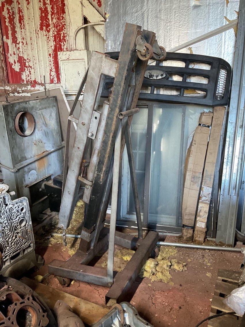 Image for Engine Crane