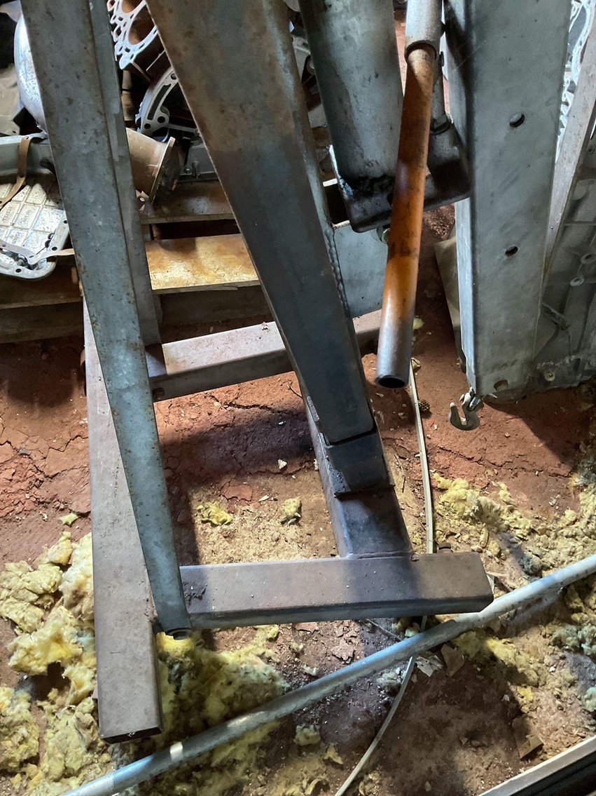 Image for Engine Crane