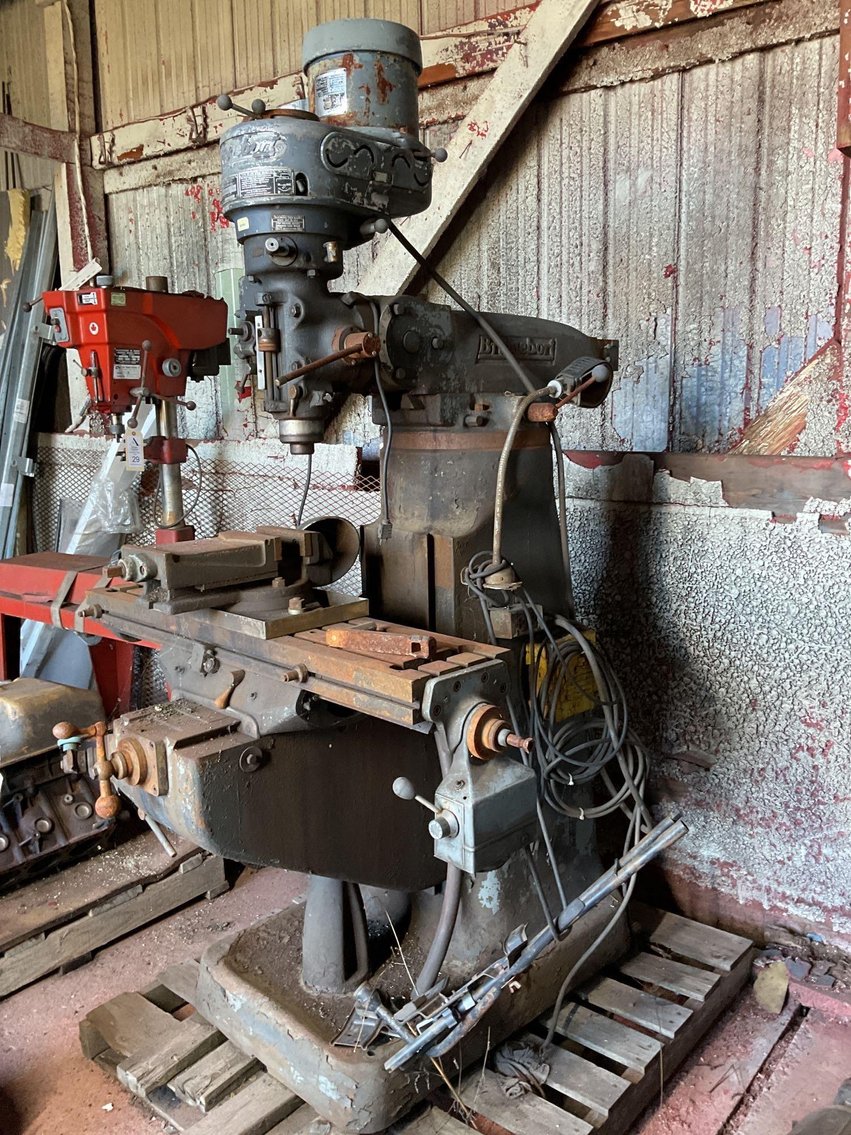 Image for Bridgeport Milling Machine