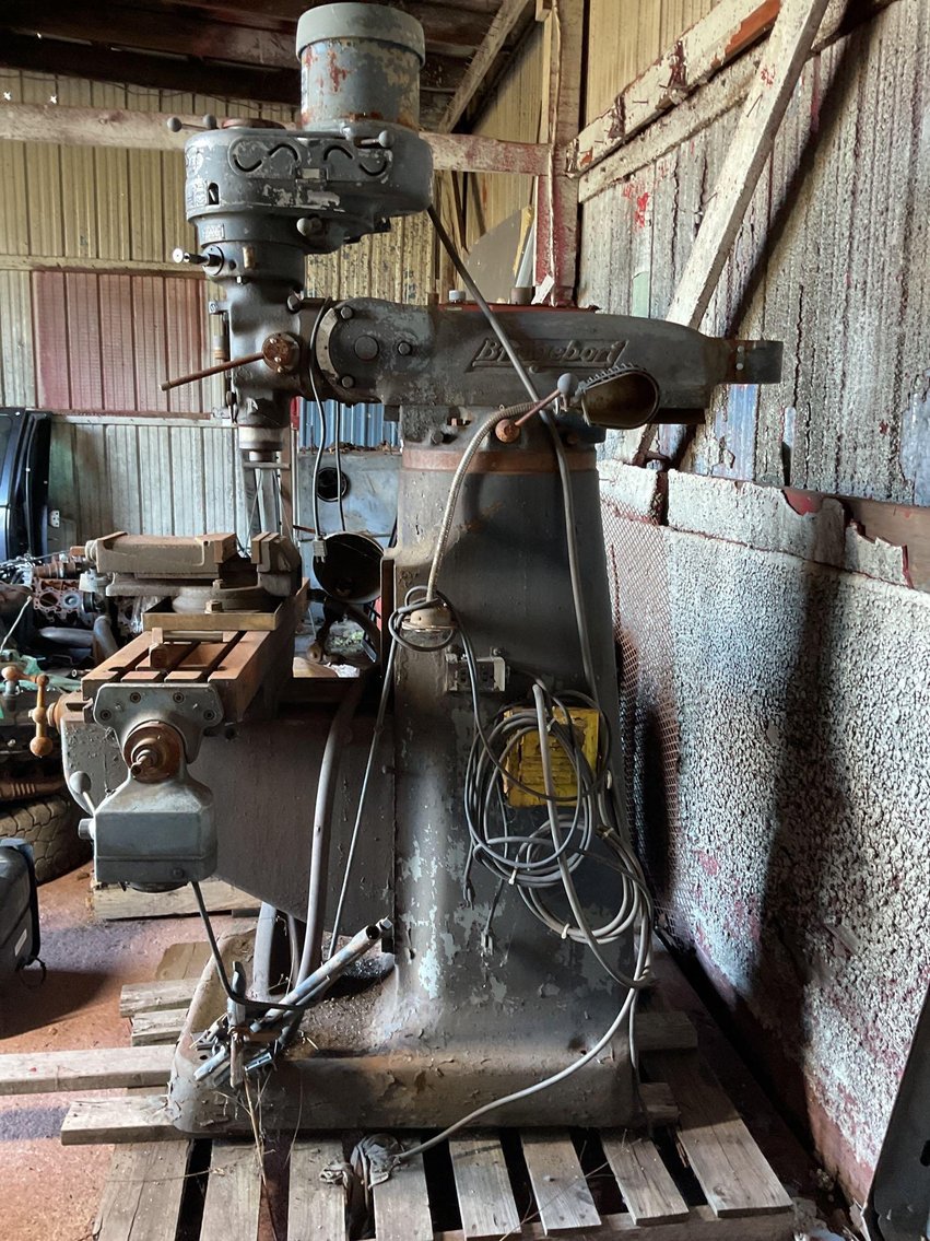 Image for Bridgeport Milling Machine