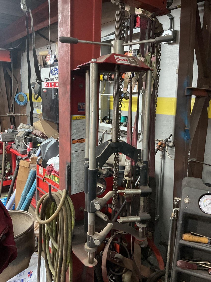 Image for Branick Strut Spring Compressor