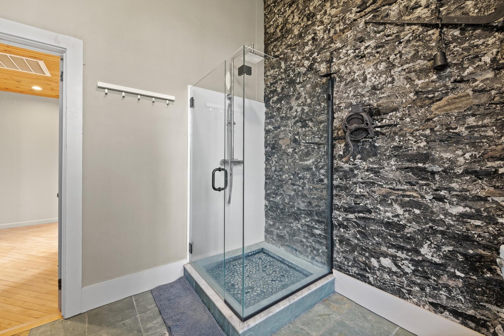 Image for Sold! Real Estate for Auction | 814 Kellers Church Rd. Ottsville, Pa. 18942 |November 16, 2023 at 4:00 PM