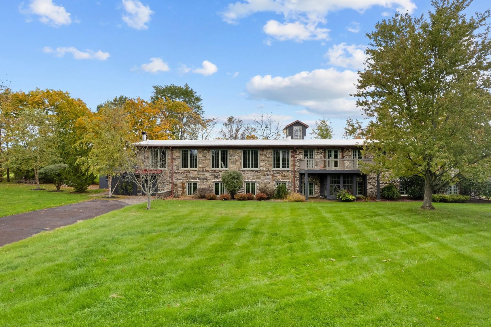 Image for Sold! Real Estate for Auction | 814 Kellers Church Rd. Ottsville, Pa. 18942 |November 16, 2023 at 4:00 PM