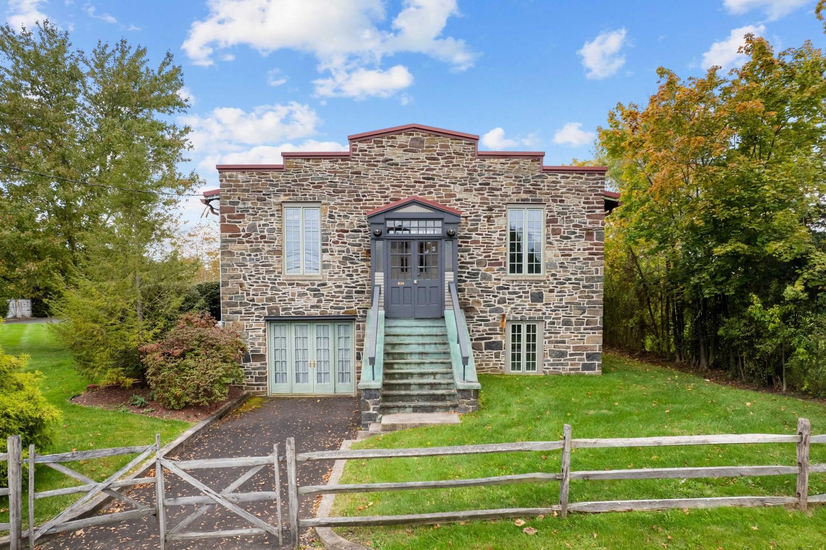 Image for Sold! Real Estate for Auction | 814 Kellers Church Rd. Ottsville, Pa. 18942 |November 16, 2023 at 4:00 PM