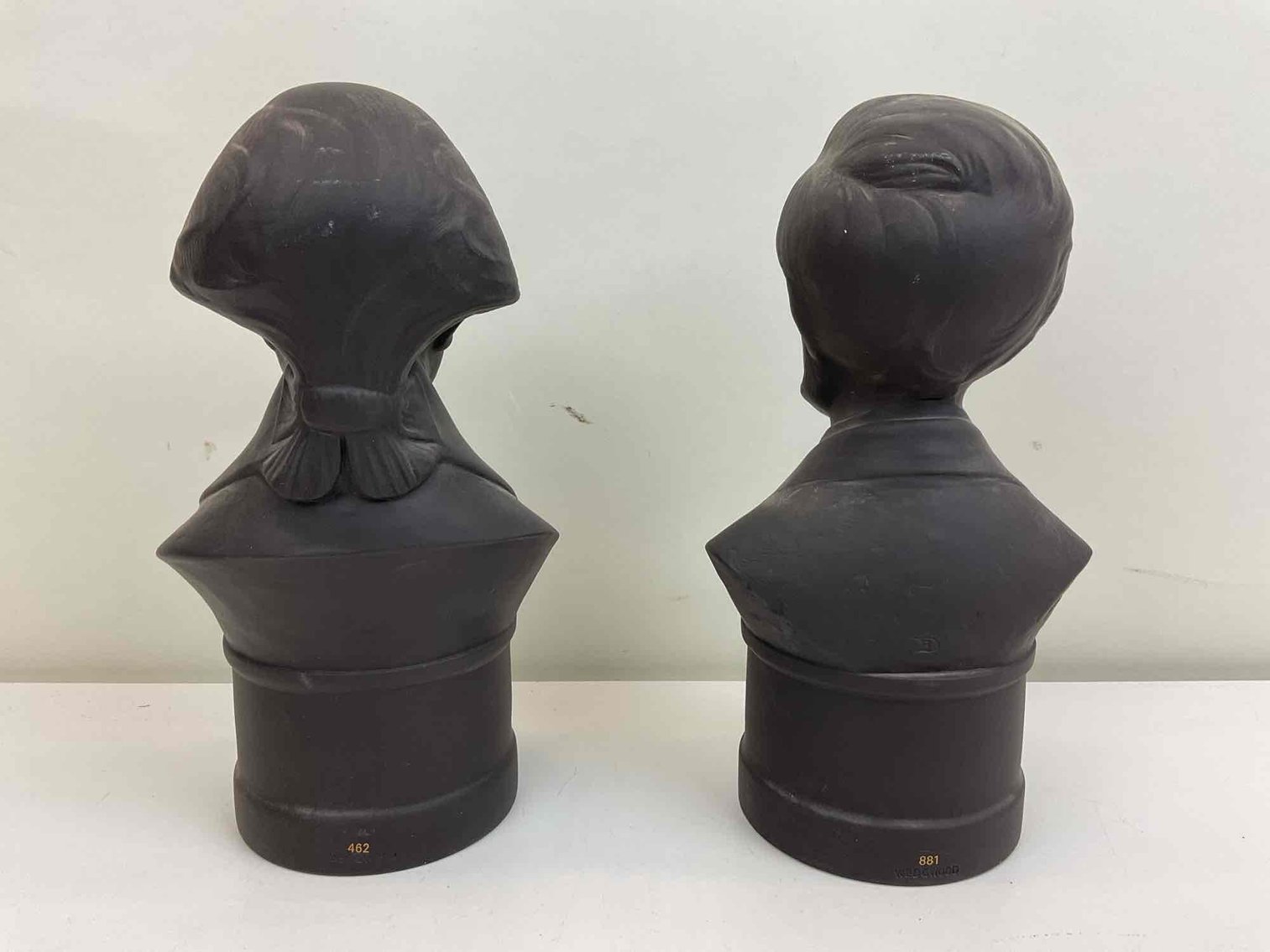 Image for Wedgwood Presidential Busts & Cast Iron Bank
