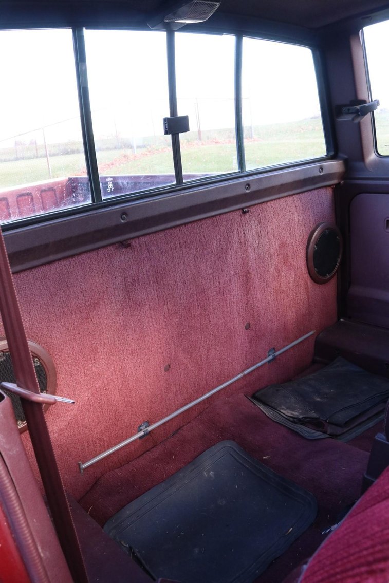 Image for 1989 Nissan Pickup Truck