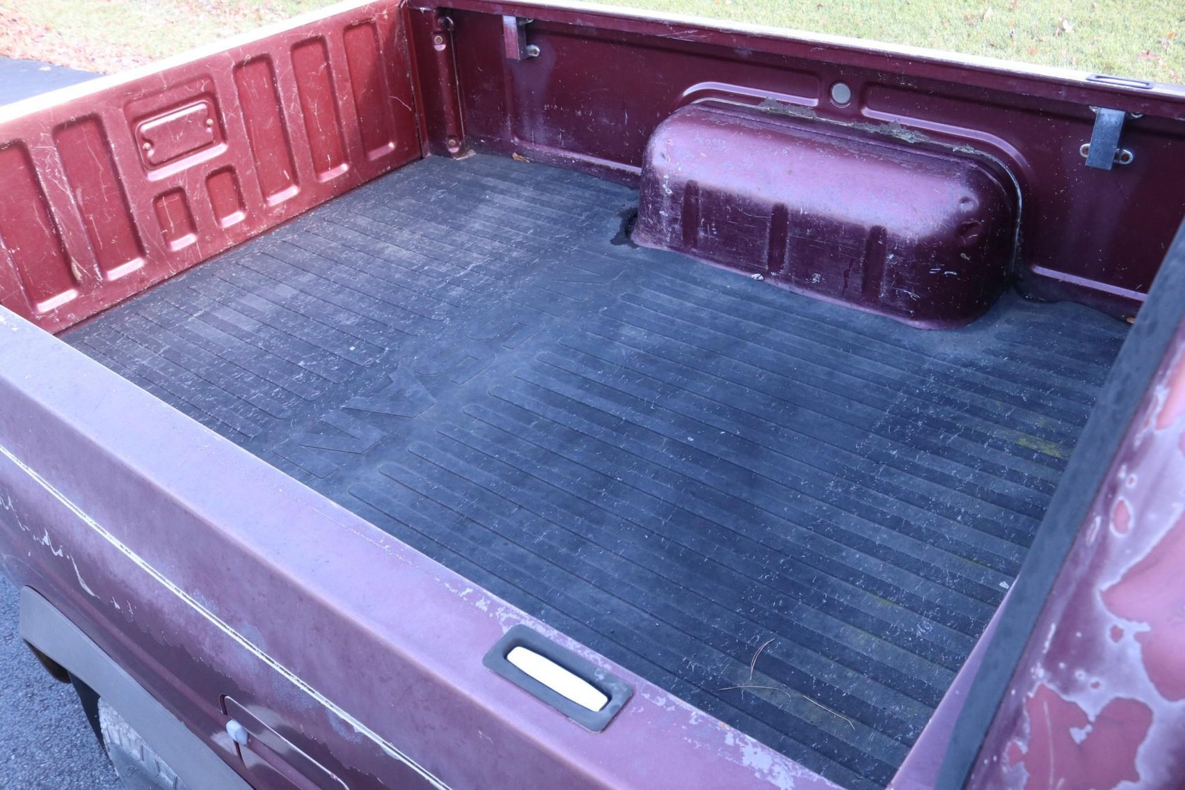 Image for 1989 Nissan Pickup Truck