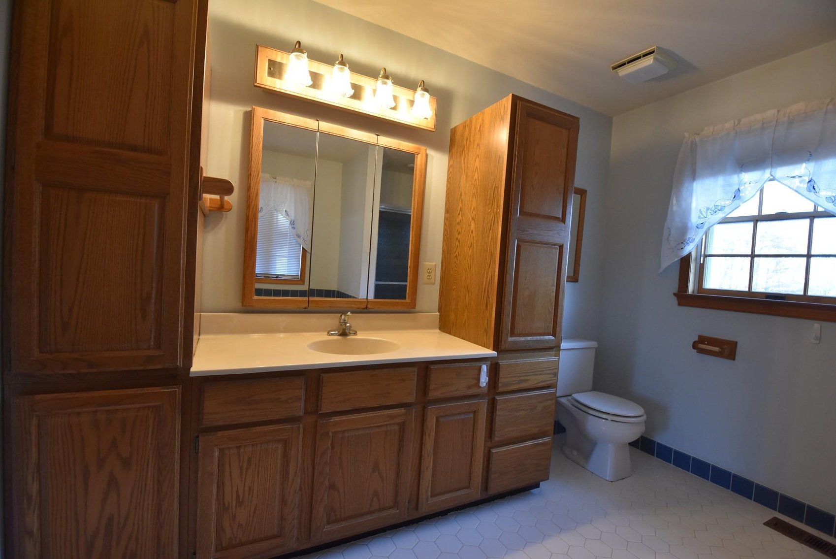 Image for Sold! Real Estate | 392 Fallowfield Ln., Harleysville, Pa. 19438 | January 18, 2024 at 4:00 PM