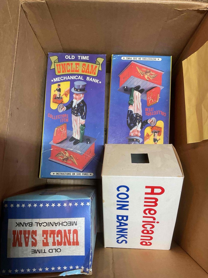 Image for Mechanical Banks and Tins