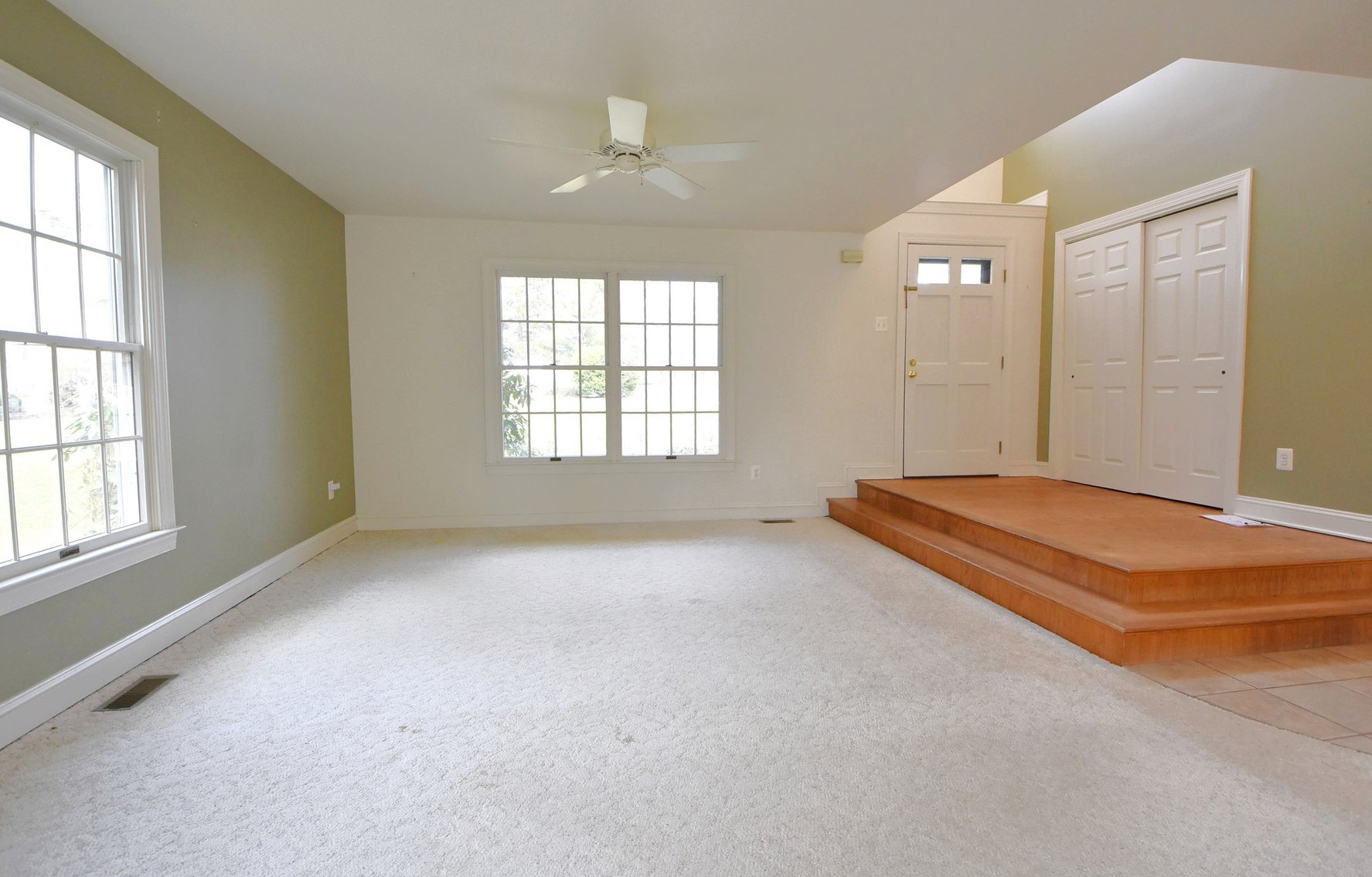 Image for Sold! Real Estate For Sale | 40 Heritage Lane, Doylestown, PA 18901