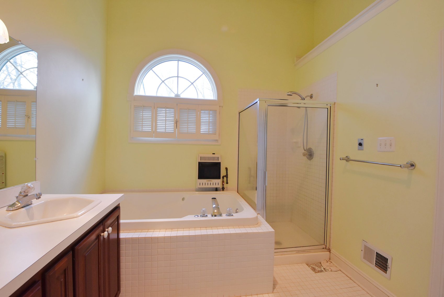 Image for Sold! Real Estate For Sale | 40 Heritage Lane, Doylestown, PA 18901