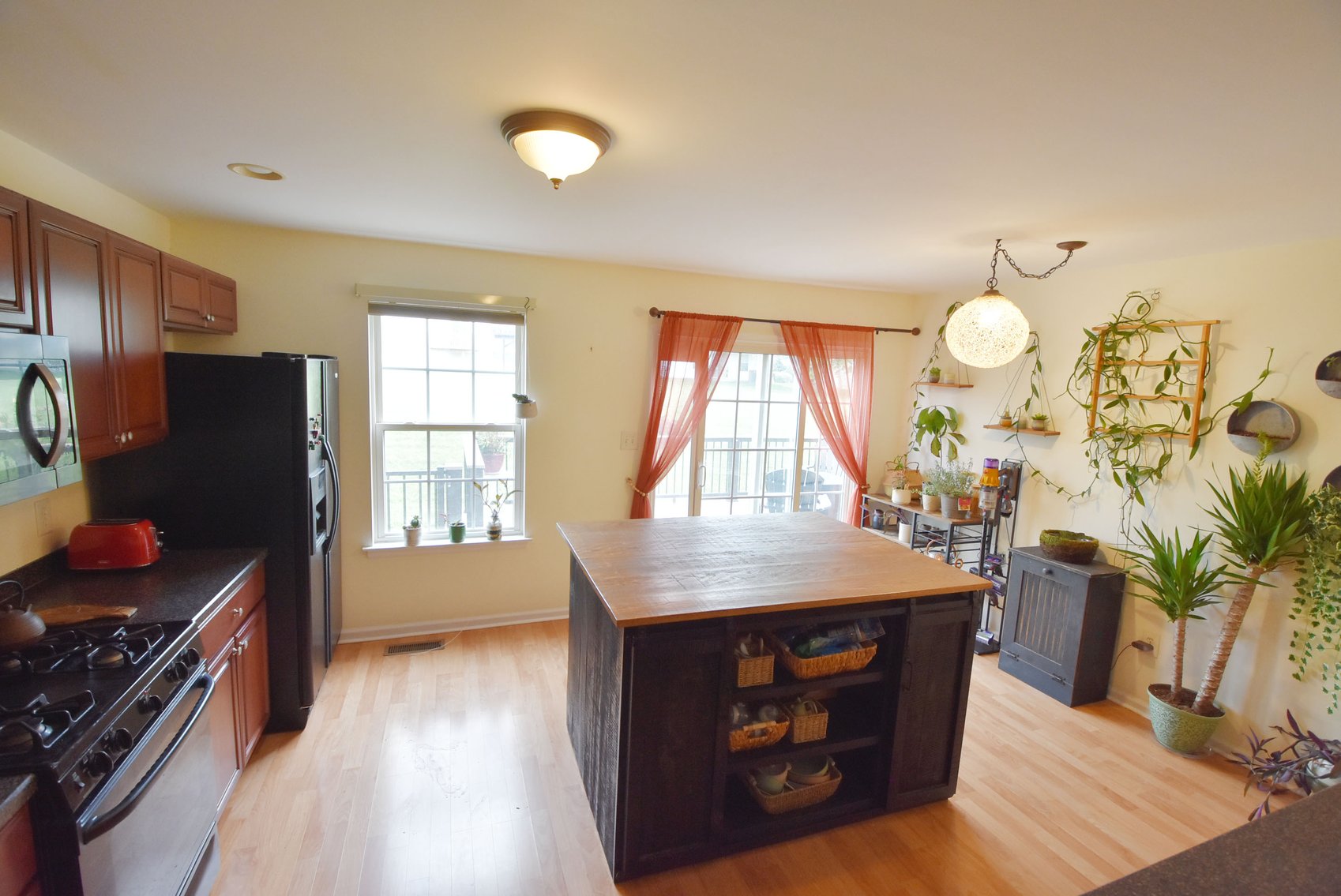 Image for Sold! Real Estate For Sale | 83 Hunt Club Drive, Collegeville, PA 19426