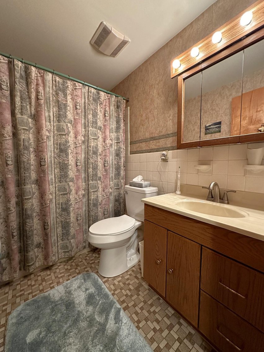 Image for Sold! Real Estate For Auction | 2149 Old Forde Way, Lansdale, PA 19446 | August 1, 2024 at 4:00 PM