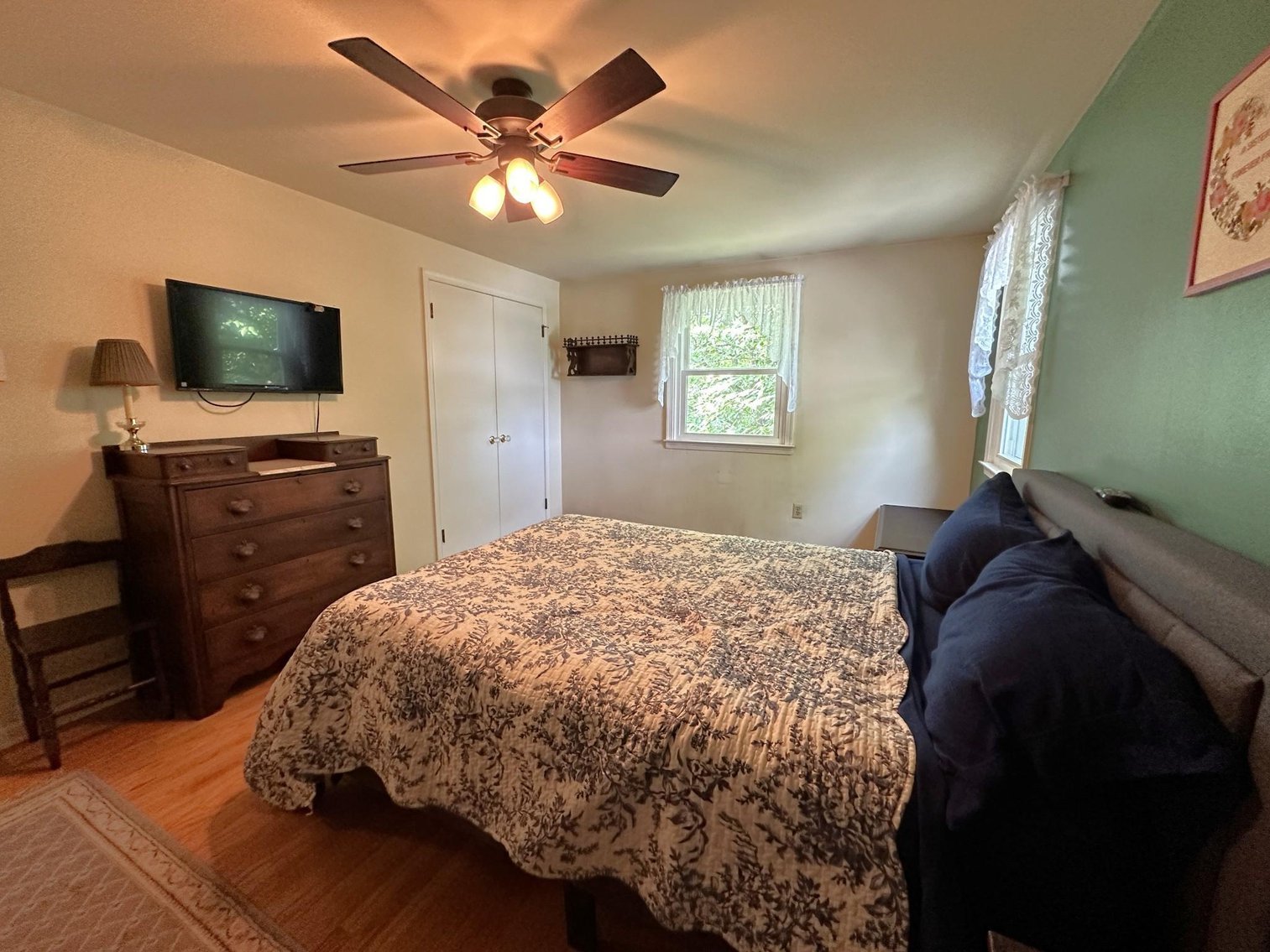 Image for Sold! Real Estate For Auction | 2149 Old Forde Way, Lansdale, PA 19446 | August 1, 2024 at 4:00 PM