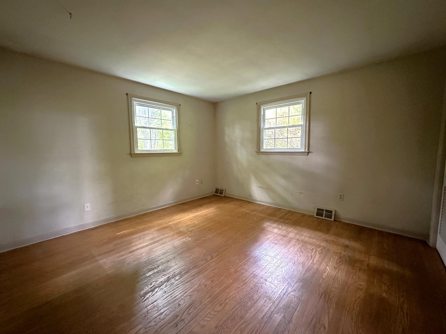 Image for Sold! Real Estate for Auction | 1032 Park Ave., Wycombe, Pa. 18980, June 13, 2024 at 4:00 PM