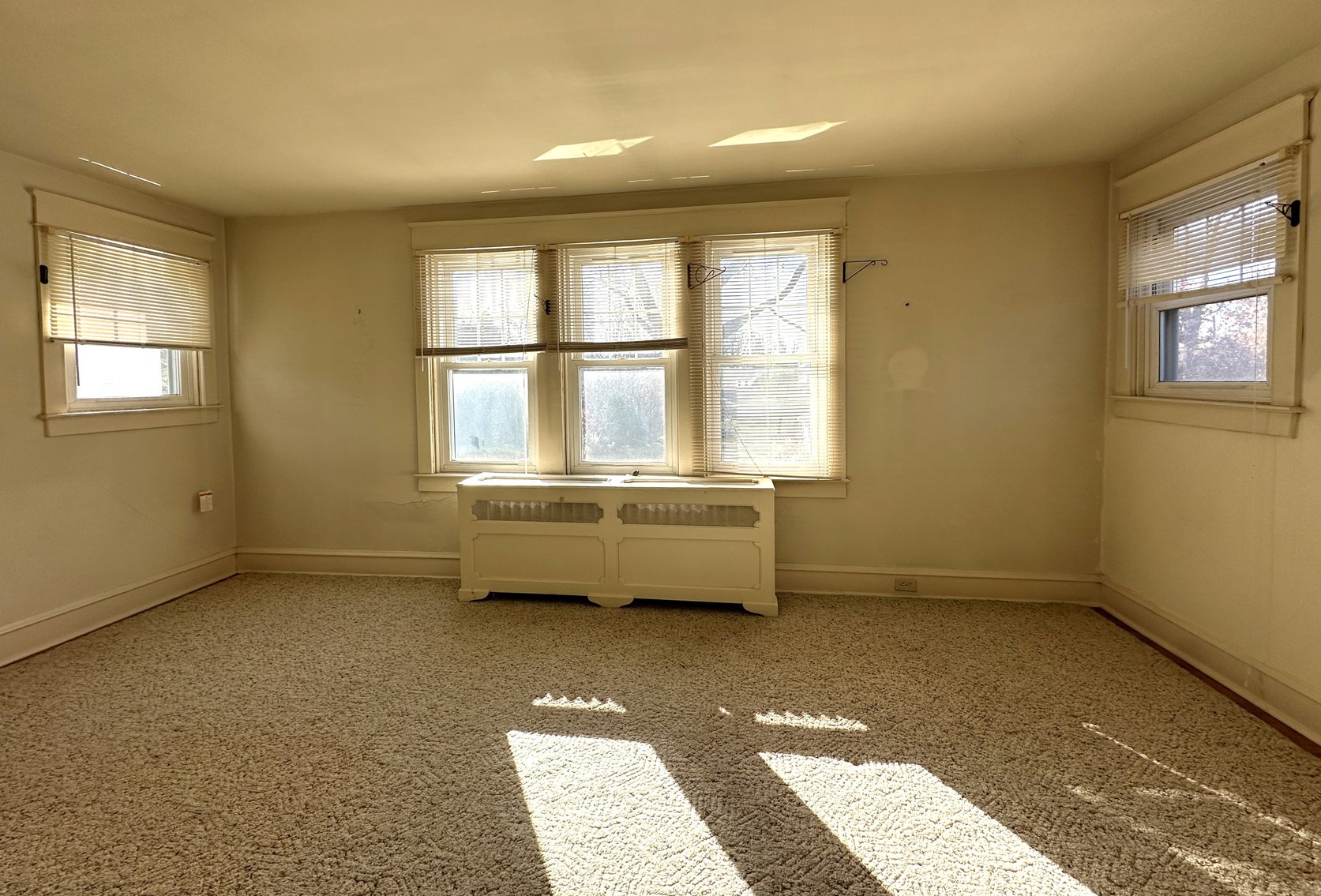 Image for Sold! Real Estate For Sale | 116 N. Main St., Hatfield, PA 19440