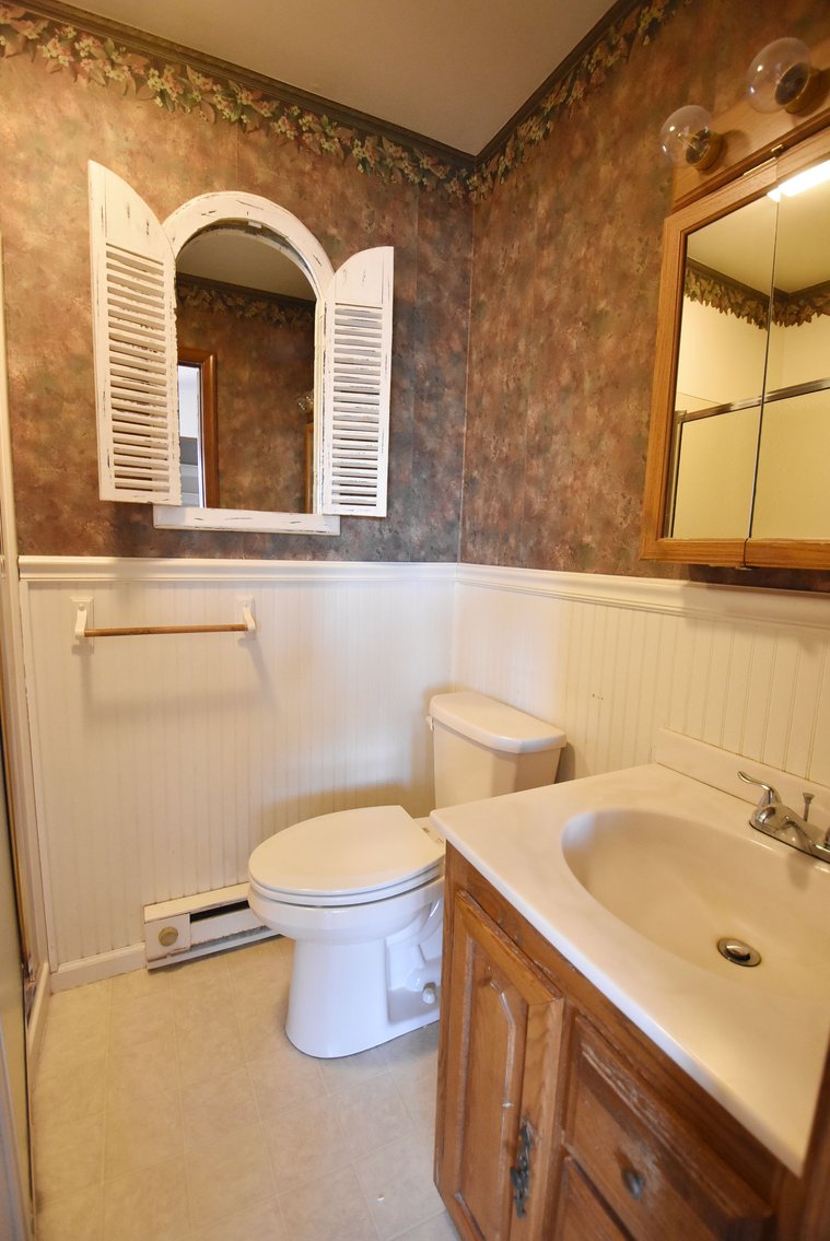 Image for Sold! Real Estate For Auction | 423 E. Garfield Ave, Souderton, PA 18964 | May 1, 2025 at 4:00 PM