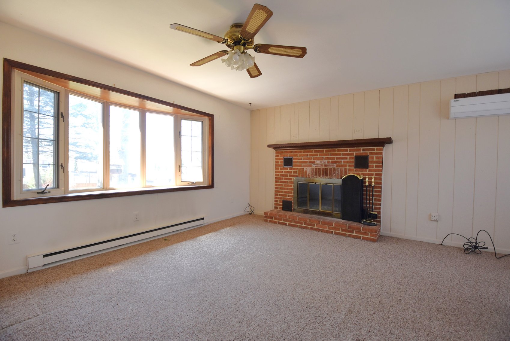 Image for Sold! Real Estate For Auction | 423 E. Garfield Ave, Souderton, PA 18964 | May 1, 2025 at 4:00 PM