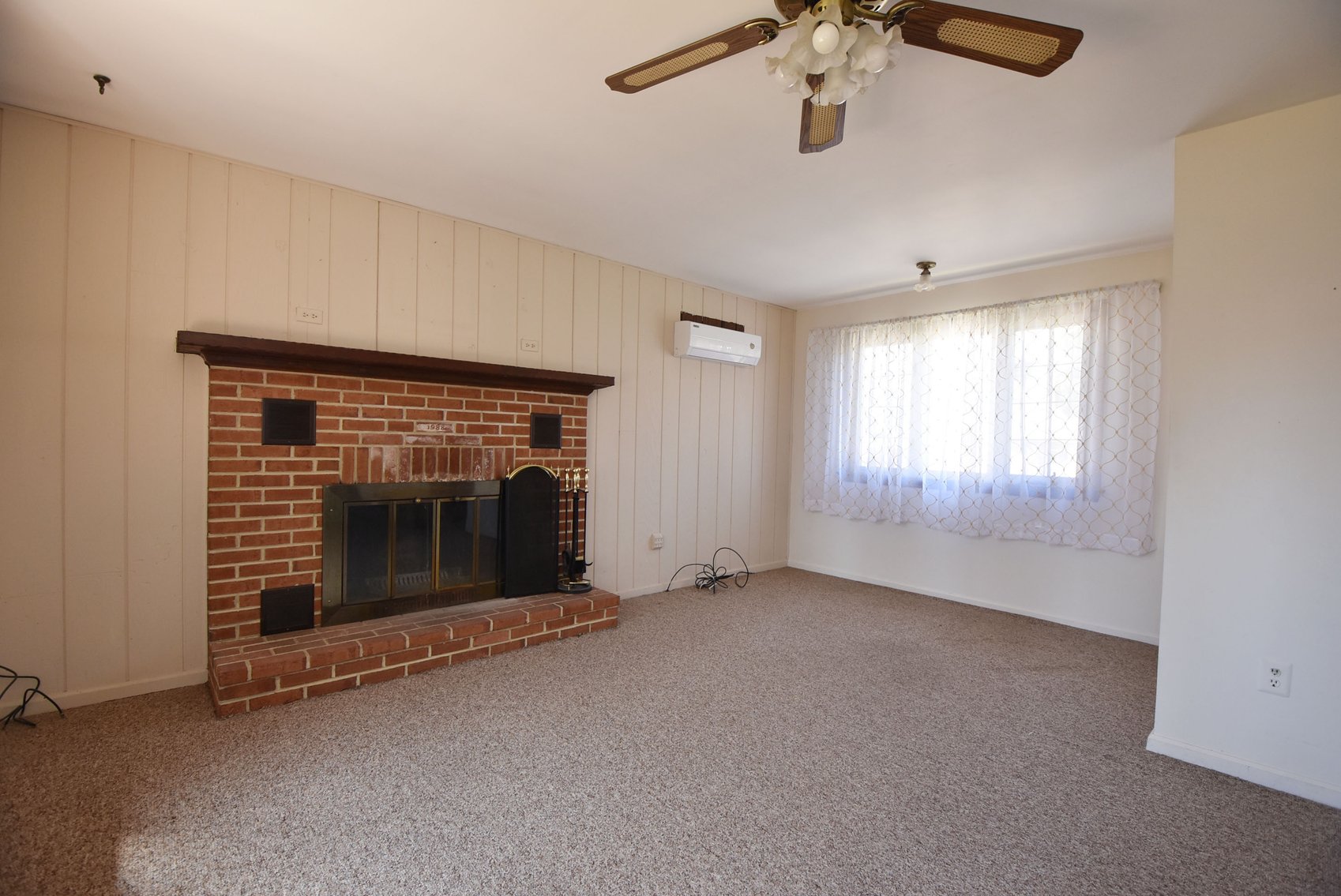 Image for Sold! Real Estate For Auction | 423 E. Garfield Ave, Souderton, PA 18964 | May 1, 2025 at 4:00 PM