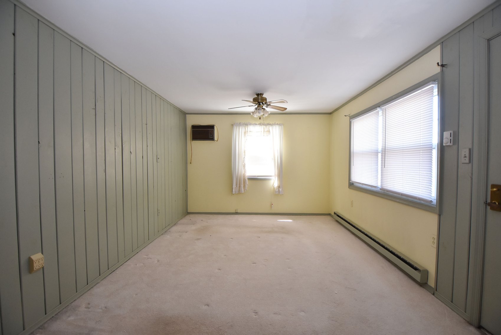 Image for Sold! Real Estate For Auction | 423 E. Garfield Ave, Souderton, PA 18964 | May 1, 2025 at 4:00 PM