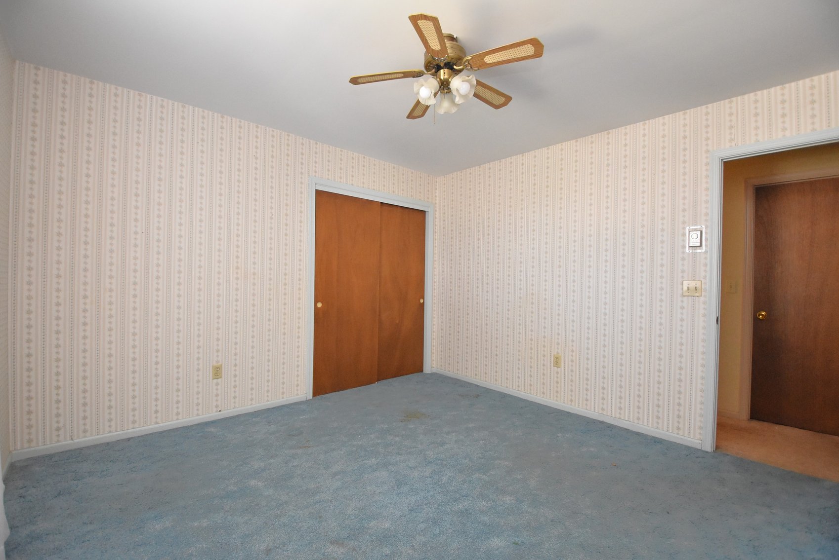 Image for Sold! Real Estate For Auction | 423 E. Garfield Ave, Souderton, PA 18964 | May 1, 2025 at 4:00 PM