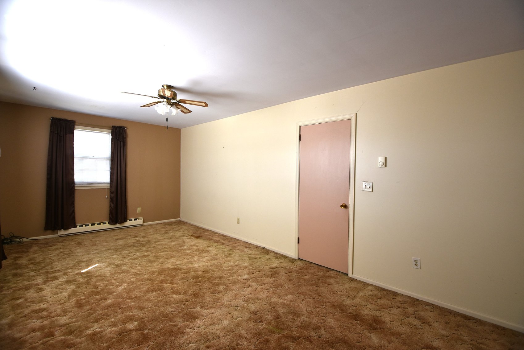 Image for Sold! Real Estate For Auction | 423 E. Garfield Ave, Souderton, PA 18964 | May 1, 2025 at 4:00 PM