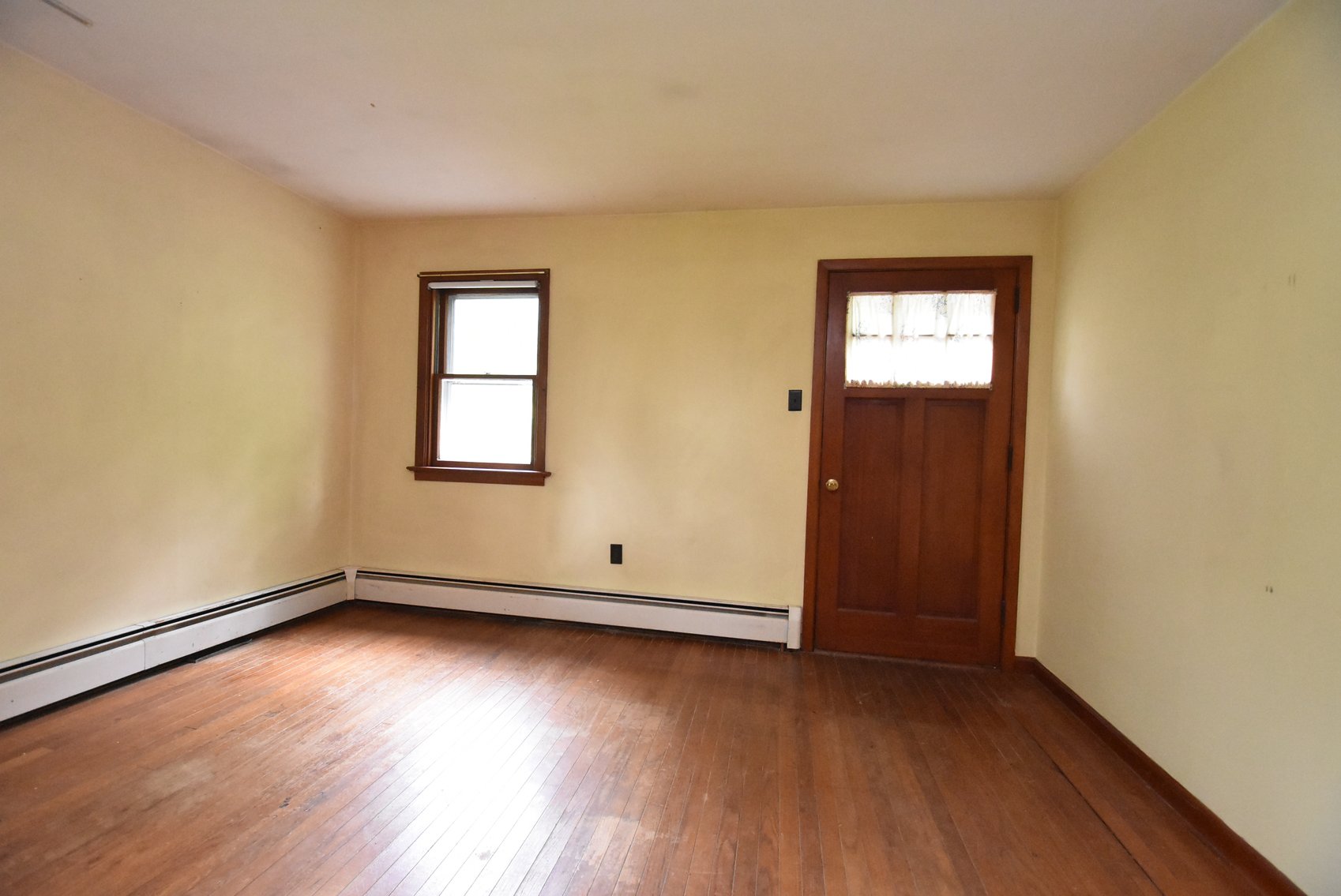 Image for Sold! Real Estate For Auction | 890 Eichele Rd., Perkiomenville, PA 18074 | July 15, 2025 at 4:00 PM