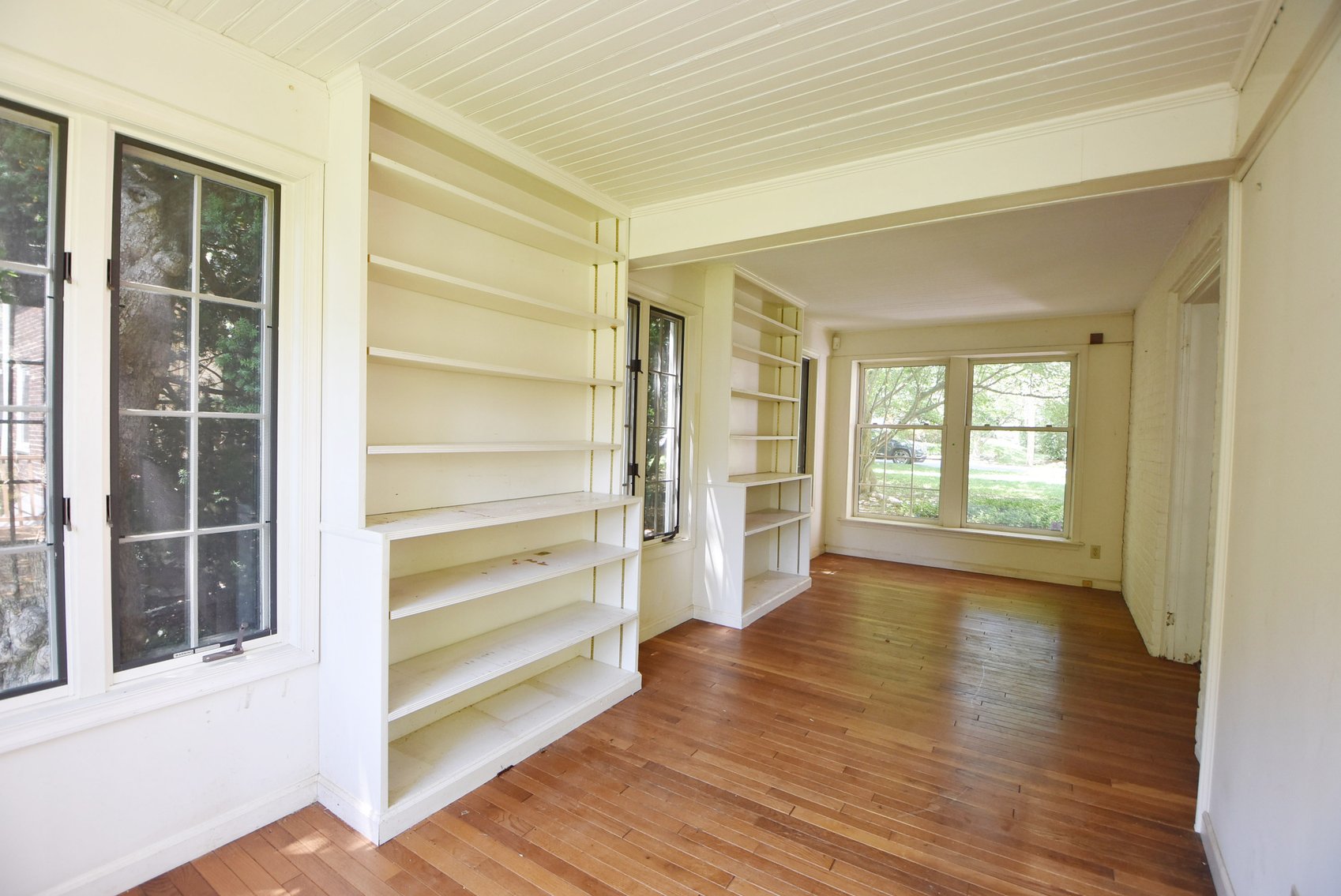 Image for Sold! Real Estate For Auction | 19 Farm Road, Wayne, PA 19087 | July 17, 2025 at 4:00 PM