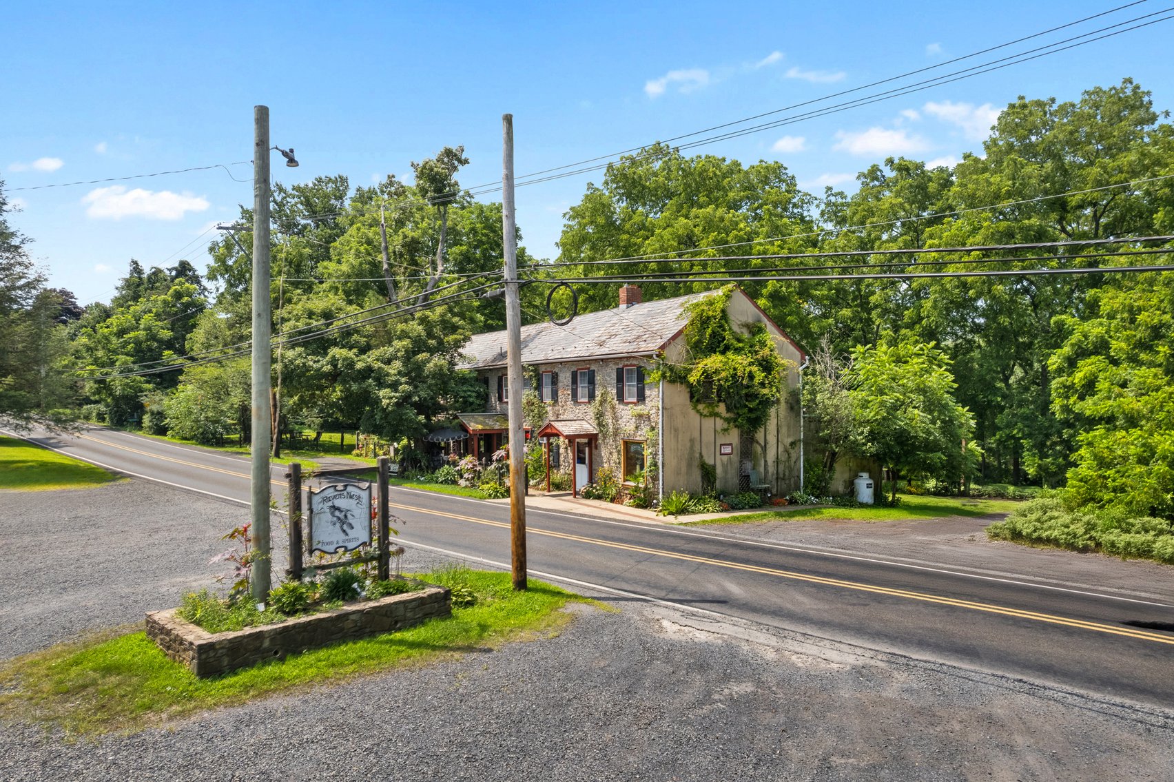 Image for Sold! Real Estate For Auction | Ravens Nest Tavern | 625 Old Bethlehem Road, Quakertown, PA  18951 |  September 23, 2025 at 12:00 PM