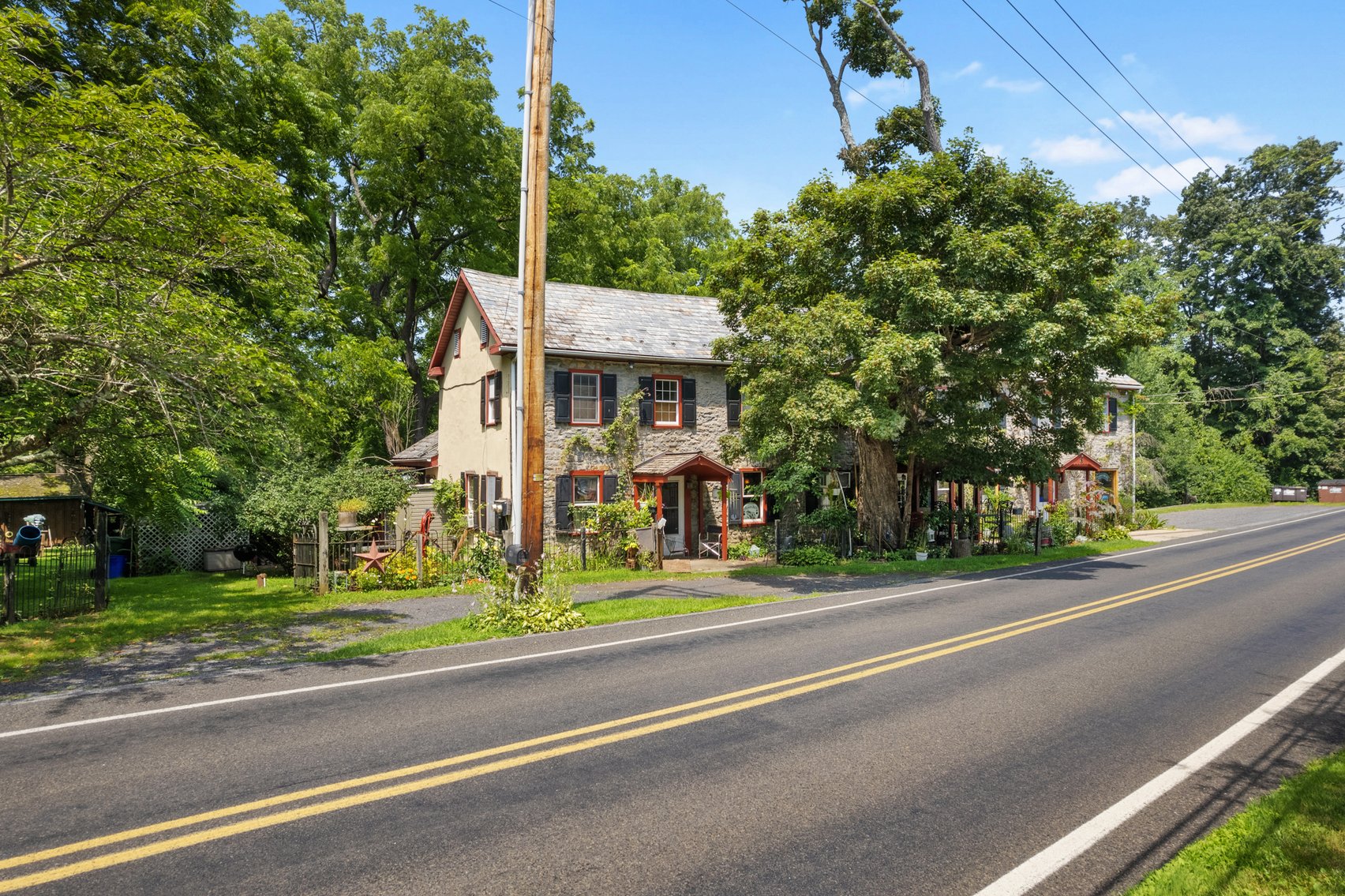 Image for Sold! Real Estate For Auction | Ravens Nest Tavern | 625 Old Bethlehem Road, Quakertown, PA  18951 |  September 23, 2025 at 12:00 PM